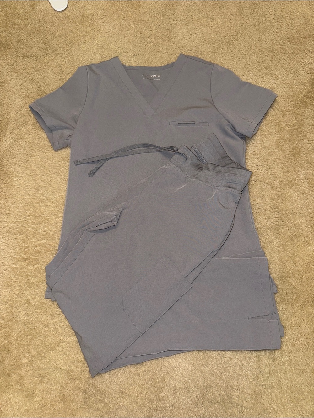 Mandala Women's Scrub Set - silver / grey Small